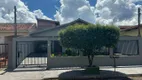 Foto 2 de Casa com 3 Quartos à venda, 200m² em Santa Monica, Londrina