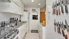 Foto 16 de Apartamento com 2 Quartos à venda, 65m² em Passo da Areia, Porto Alegre