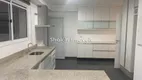 Foto 4 de Apartamento com 3 Quartos para alugar, 233m² em Campo Grande, São Paulo