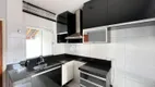 Foto 6 de Casa com 3 Quartos à venda, 82m² em Santa Monica, Londrina