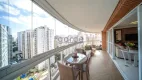 Foto 2 de Apartamento com 3 Quartos à venda, 210m² em Moema, São Paulo