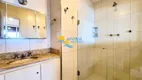 Foto 14 de Apartamento com 3 Quartos à venda, 190m² em Pitangueiras, Guarujá