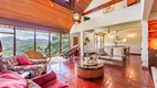Foto 4 de Casa com 3 Quartos à venda, 375m² em Golfe, Teresópolis