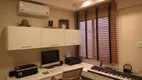 Foto 18 de Apartamento com 4 Quartos à venda, 131m² em Camboinhas, Niterói