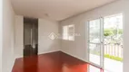 Foto 3 de Apartamento com 3 Quartos para alugar, 71m² em Humaitá, Porto Alegre
