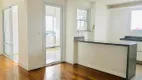 Foto 2 de Apartamento com 2 Quartos à venda, 104m² em Cambuí, Campinas