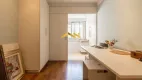 Foto 41 de Apartamento com 5 Quartos à venda, 287m² em Moema, São Paulo