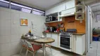 Foto 16 de Apartamento com 4 Quartos à venda, 170m² em Espinheiro, Recife