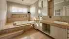 Foto 24 de Casa de Condomínio com 5 Quartos para venda ou aluguel, 760m² em Alphaville Residencial 2, Barueri