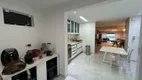 Foto 17 de Apartamento com 3 Quartos à venda, 186m² em Pitangueiras, Guarujá
