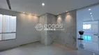 Foto 10 de Casa com 4 Quartos para alugar, 500m² em Laranjeiras, Uberlândia