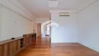 Foto 18 de Apartamento com 3 Quartos para venda ou aluguel, 197m² em Cambuí, Campinas