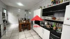 Foto 4 de Sobrado com 3 Quartos à venda, 300m² em Vila Guilhermina, São Paulo