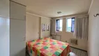 Foto 22 de Apartamento com 4 Quartos à venda, 230m² em Candelária, Natal