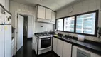 Foto 18 de Apartamento com 3 Quartos à venda, 220m² em Itaim Bibi, São Paulo