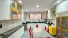 Foto 11 de Casa com 3 Quartos à venda, 318m² em Cascatinha, Petrópolis
