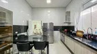 Foto 3 de Casa de Condomínio com 4 Quartos à venda, 500m² em Caraguata, Mairiporã
