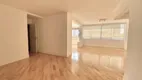 Foto 2 de Apartamento com 3 Quartos à venda, 122m² em Jardim Europa, São Paulo