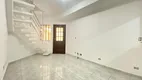 Foto 3 de Casa com 2 Quartos à venda, 68m² em Vila Guilhermina, Praia Grande