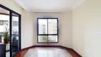 Foto 18 de Apartamento com 4 Quartos para venda ou aluguel, 220m² em Moema, São Paulo