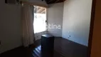 Foto 18 de Casa com 4 Quartos para alugar, 280m² em Tabajaras, Uberlândia