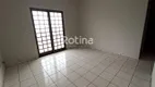 Foto 5 de Apartamento com 3 Quartos para alugar, 240m² em Granada, Uberlândia