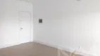 Foto 2 de Apartamento com 2 Quartos para alugar, 63m² em Cambuí, Campinas