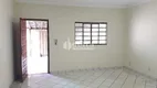 Foto 15 de Casa com 3 Quartos para alugar, 130m² em Saraiva, Uberlândia