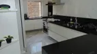 Foto 17 de Apartamento com 3 Quartos para alugar, 130m² em Pitangueiras, Guarujá