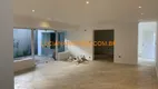 Foto 2 de Sobrado com 4 Quartos para alugar, 370m² em Sumaré, São Paulo