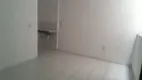 Foto 4 de Apartamento com 1 Quarto para alugar, 10m² em Carlito Pamplona, Fortaleza