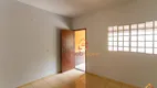 Foto 12 de Casa com 6 Quartos à venda, 175m² em Coliseu, Londrina