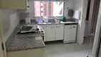 Foto 10 de Apartamento com 4 Quartos à venda, 200m² em Itaim Bibi, São Paulo