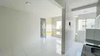 Foto 2 de Apartamento com 3 Quartos para alugar, 65m² em Vila Nova, Joinville
