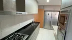 Foto 19 de Apartamento com 4 Quartos para alugar, 142m² em Pituaçu, Salvador