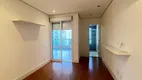 Foto 15 de Apartamento com 3 Quartos para alugar, 222m² em Campo Belo, São Paulo