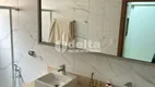 Foto 16 de Casa com 3 Quartos à venda, 214m² em Brasil, Uberlândia