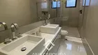 Foto 20 de Sobrado com 3 Quartos à venda, 258m² em São José, Montes Claros