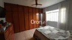 Foto 8 de Casa com 4 Quartos à venda, 186m² em Setor Leste Universitário, Goiânia