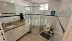 Foto 16 de Casa com 4 Quartos à venda, 345m² em Centro, Uberlândia