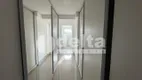 Foto 13 de Apartamento com 3 Quartos para alugar, 204m² em Tabajaras, Uberlândia