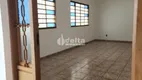 Foto 7 de Casa com 3 Quartos à venda, 200m² em Santa Mônica, Uberlândia