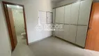 Foto 2 de Casa com 3 Quartos para alugar, 106m² em Jardim Karaíba, Uberlândia