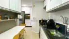 Foto 3 de Apartamento com 3 Quartos à venda, 100m² em Jardim Camburi, Vitória