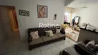 Foto 3 de Casa com 3 Quartos para alugar, 200m² em Bom Jesus, Uberlândia