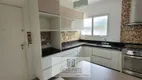 Foto 31 de Apartamento com 3 Quartos à venda, 121m² em Pitangueiras, Guarujá