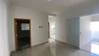 Foto 3 de Casa com 2 Quartos para alugar, 80m² em Santa Mônica, Uberlândia