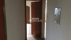 Foto 3 de Apartamento com 2 Quartos para alugar, 80m² em Martins, Uberlândia