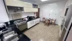 Foto 17 de Apartamento com 4 Quartos para alugar, 297m² em Pitangueiras, Guarujá