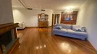 Foto 3 de Apartamento com 3 Quartos para venda ou aluguel, 250m² em Bela Vista, Porto Alegre